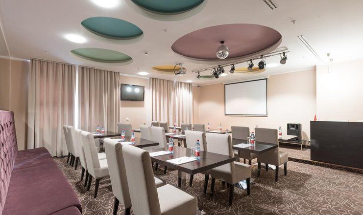 Отель "AZIMUT Hotel Freestyle Rosa Khutor" / "Азимут Отель Фристайл Роза Хутор"