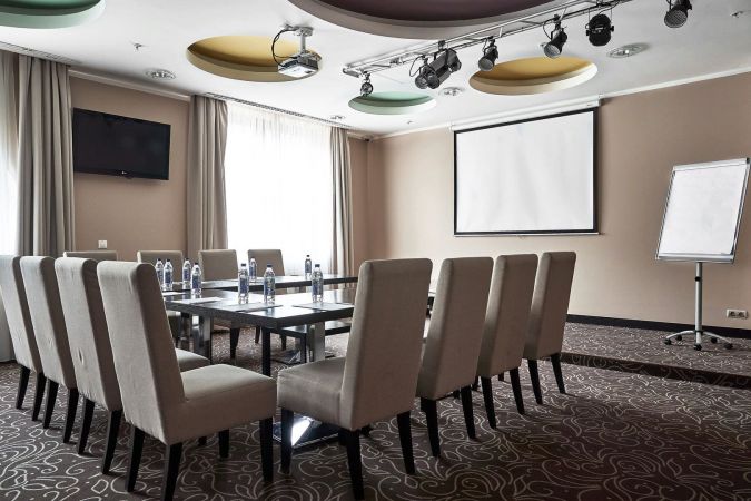 Отель "AZIMUT Hotel Freestyle Rosa Khutor" / <br> "Азимут Отель Фристайл Роза Хутор"